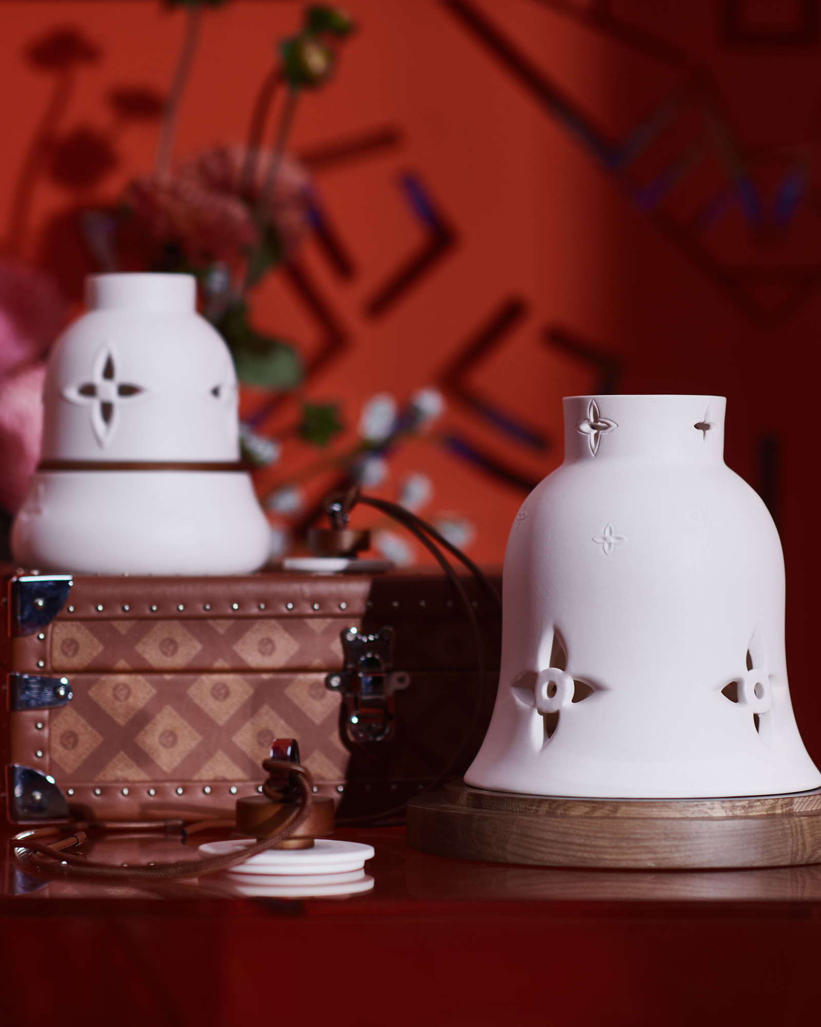 LATTA ALV Bell Ceramic scented candle (S)